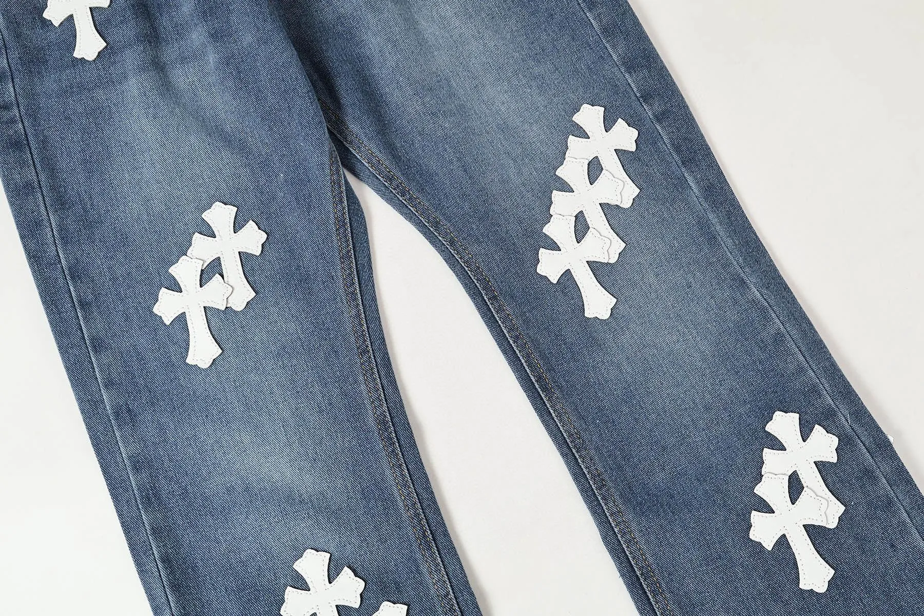 P270 Chrome Hearts/Chrome Hearts Classic Color Leather Cross Washed Color Fabric Unisex Denim Trousers Color: Picture Color Code Number: 28-36